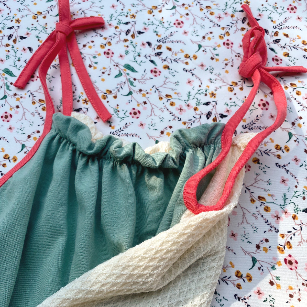 Polera Campanilla Verde y Sandía