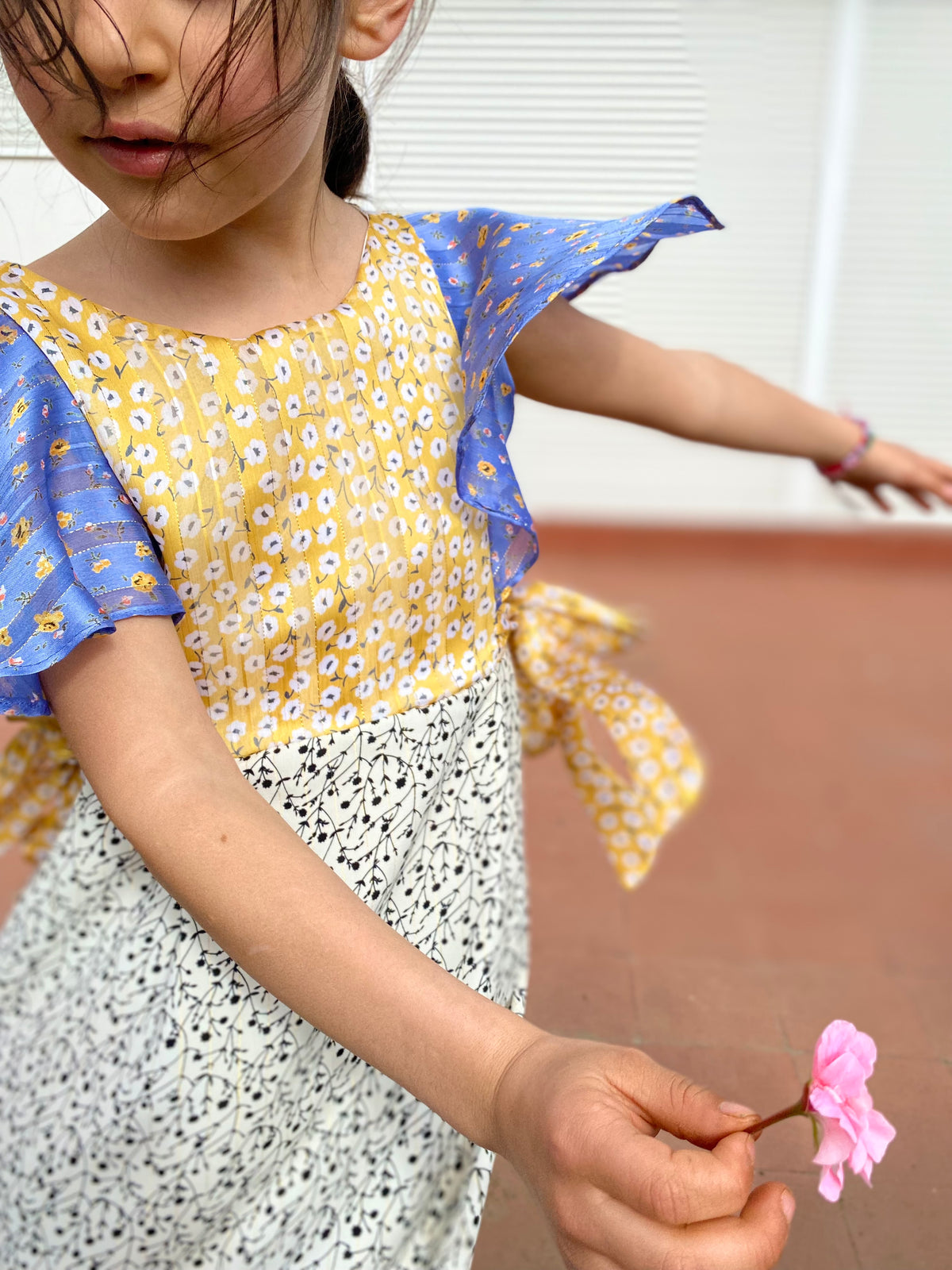 ÚLTIMO! 🌟 Vestido Viento 4 años