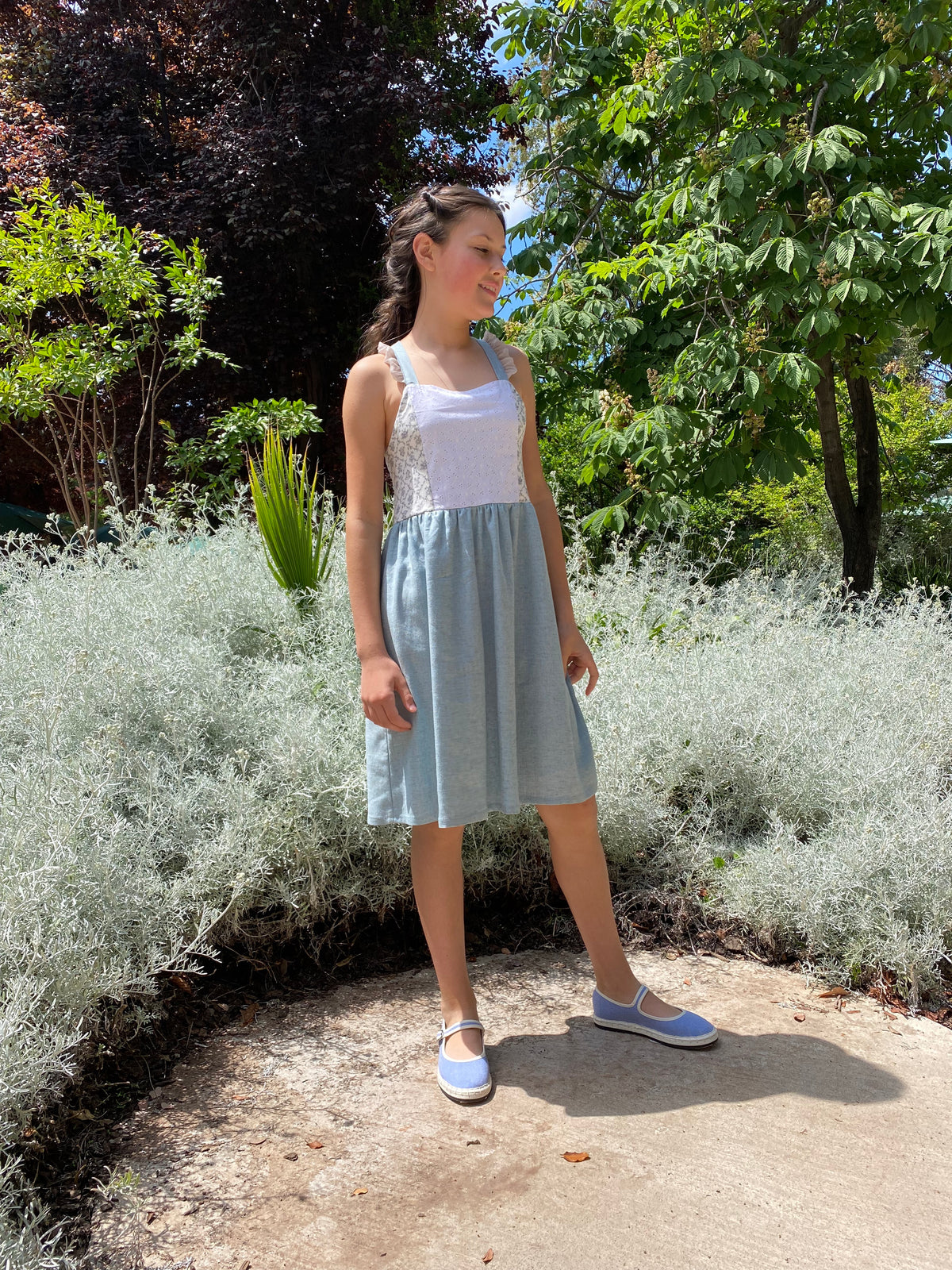 Vestido Celeste 2 y 12 años