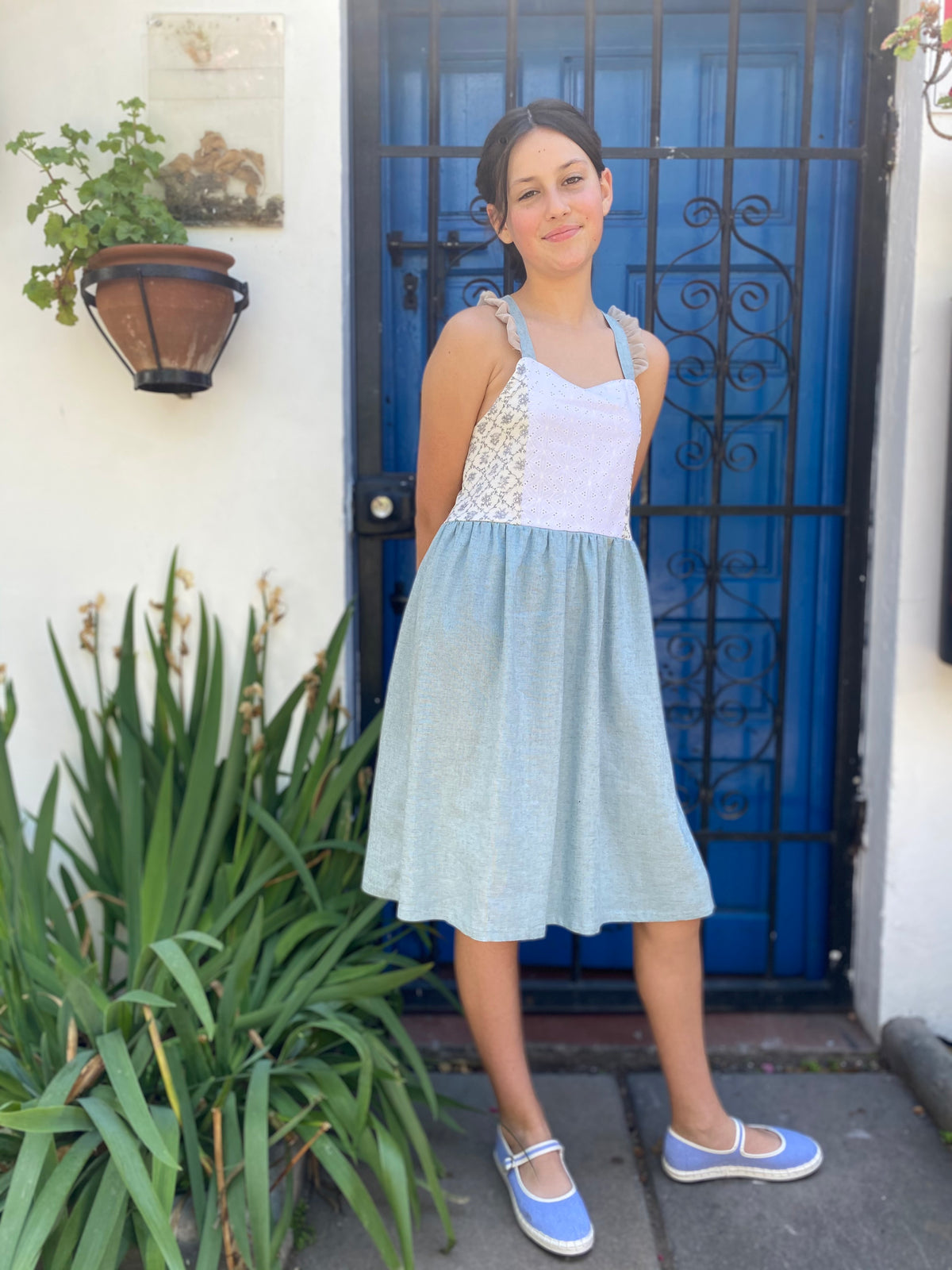 Vestido Celeste 2 y 12 años